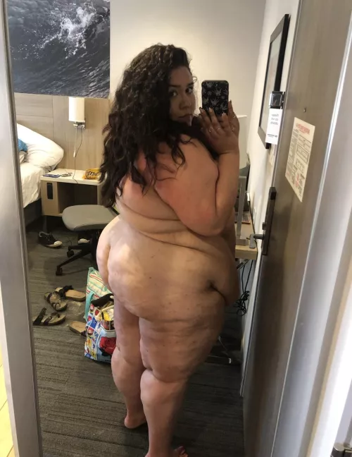 Is it round enough for you?🍑