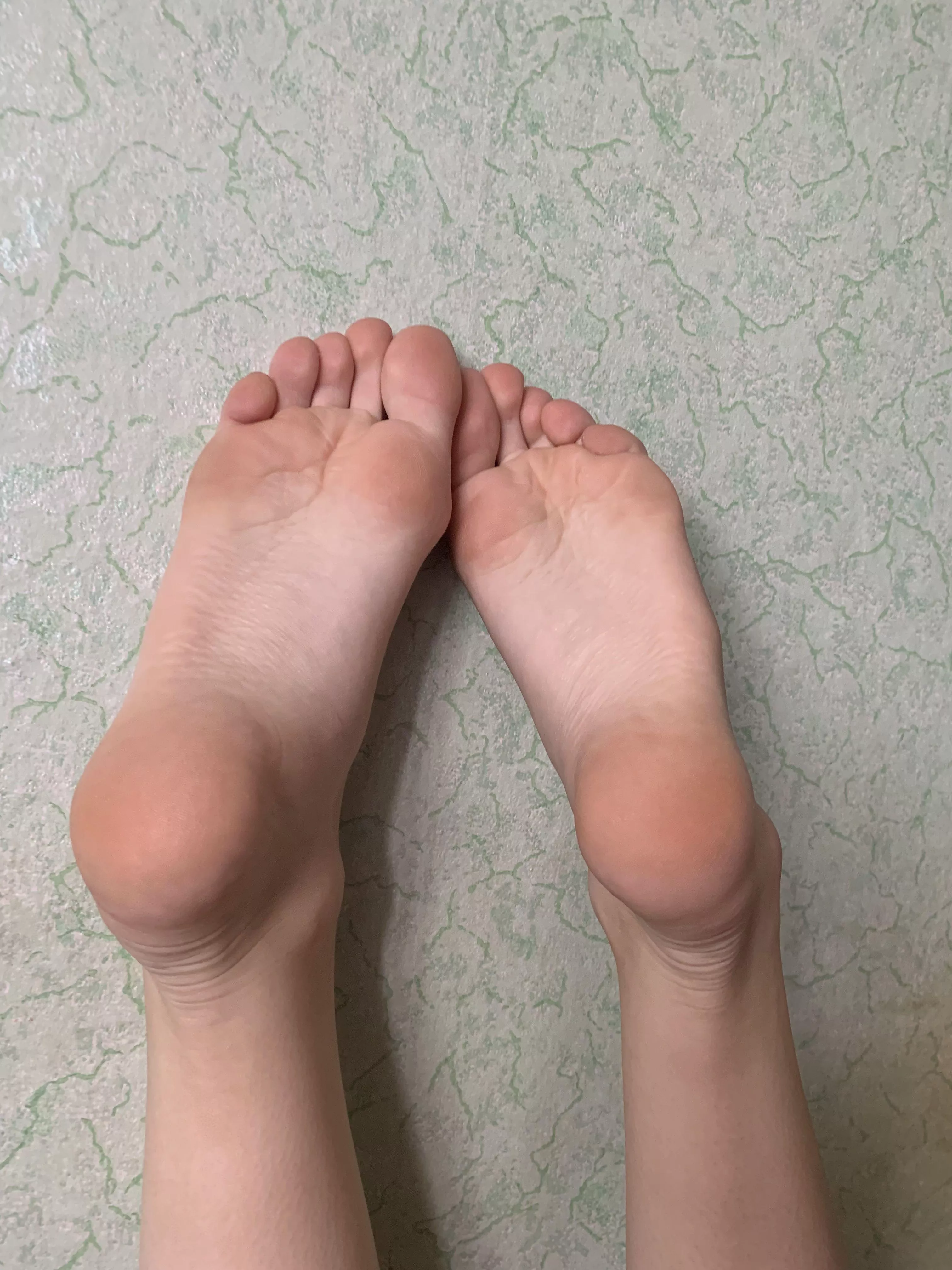 Let's get tangled in these legs.