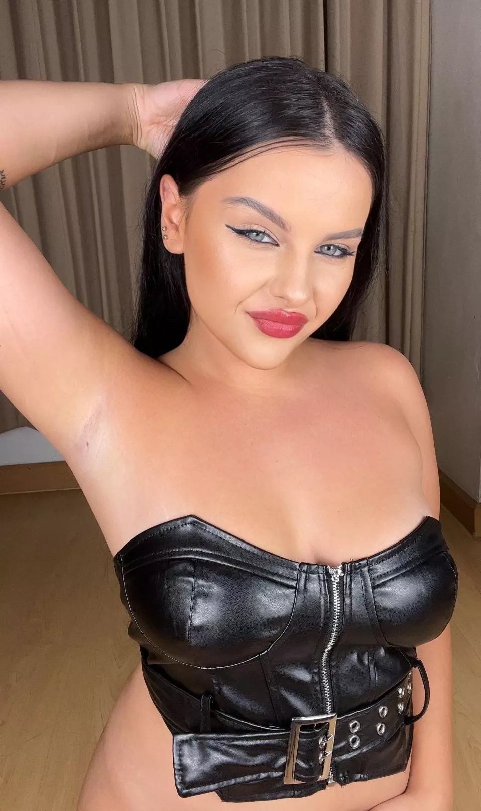 Lick or sniff my armpit?