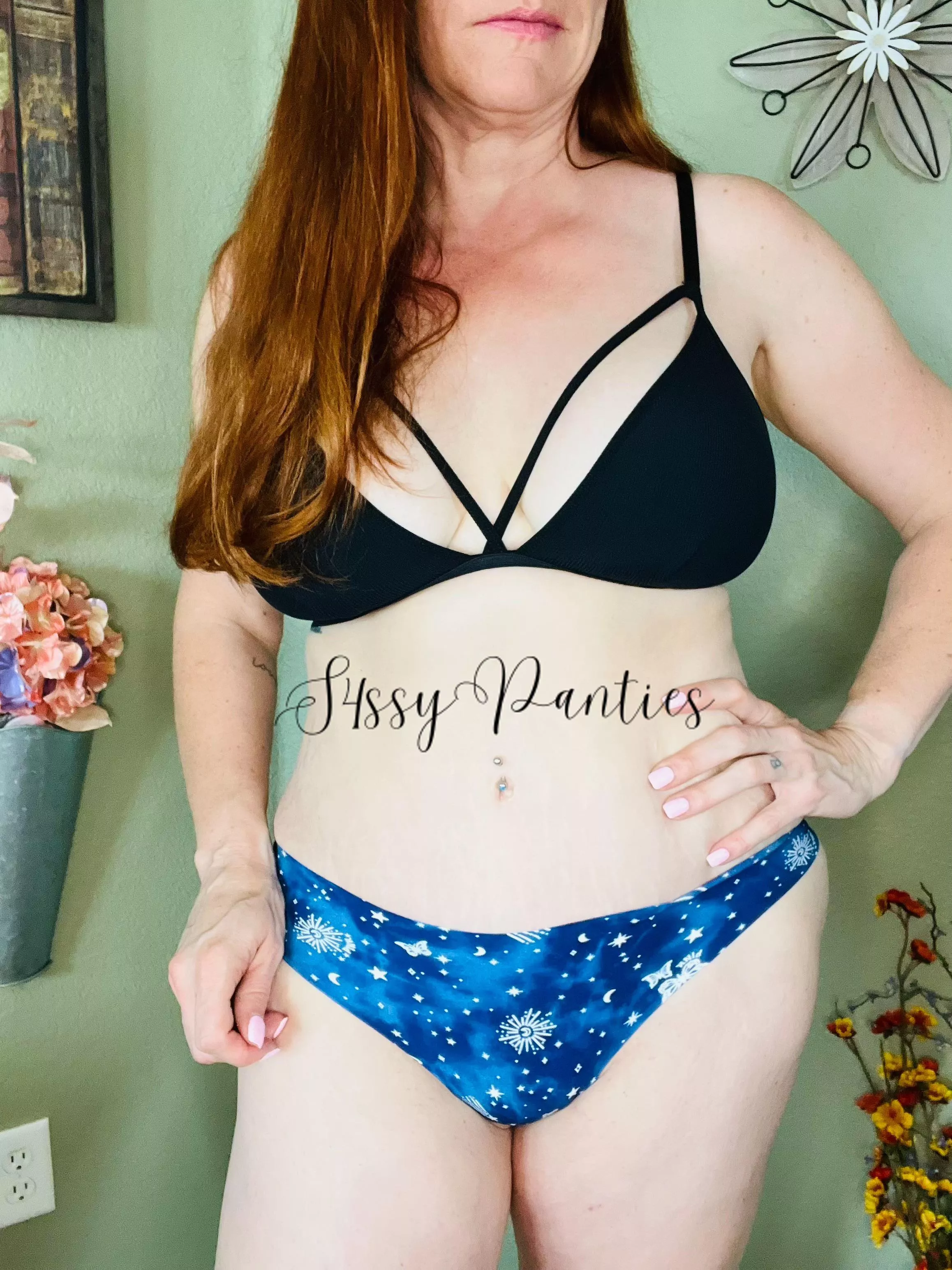 My panties are so great, you may think that they’re not of this Earth. Give them a try for yourself! Fet friendly add-ons available to make them perfect for you. Custom content also available. [selling][cashapp] Starting at $30 for 24hr wear.