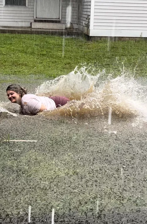 Perfect time to “play in the rain” 😈❤️‍🔥