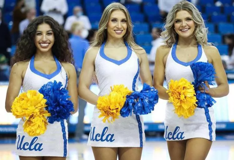 UCLA Cheerleaders