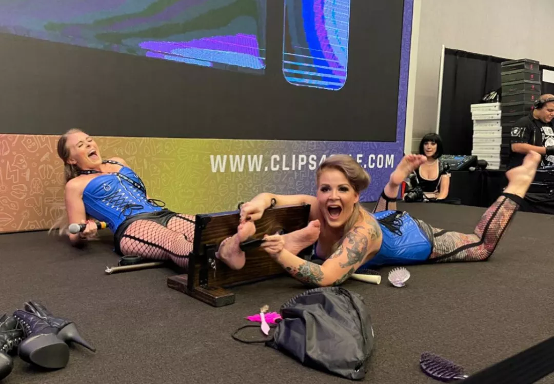 Whitney Morgan clearly takes immense delight in mercilessly tickling my feet