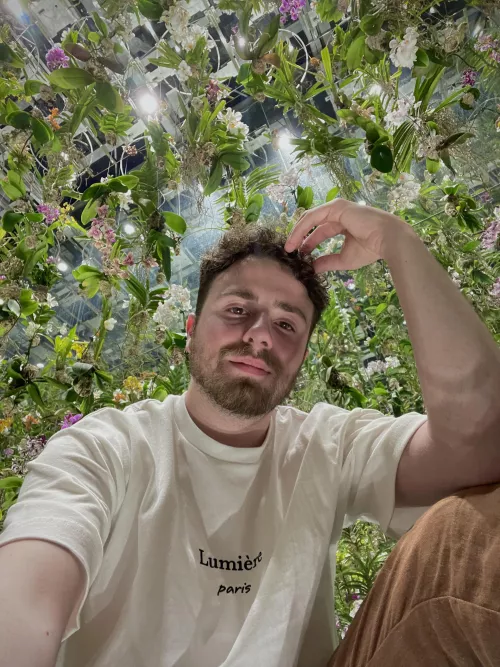 Always looking for someone to play Left 4 Dead 2 on steam 😁