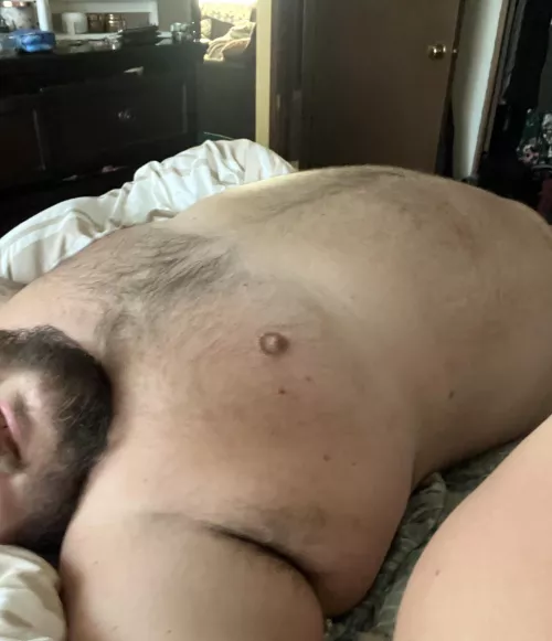 Any lovely ladies wanna play!?