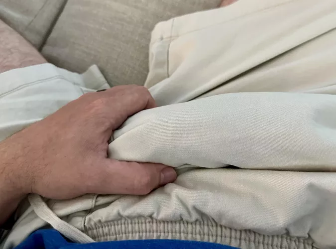 Can never hide it in these shorts 🙈