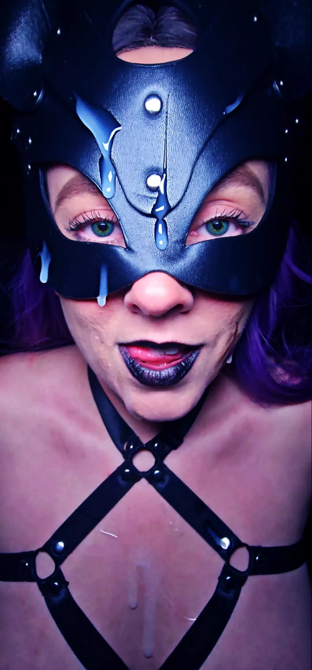 Do guys even like a face full of cum these days