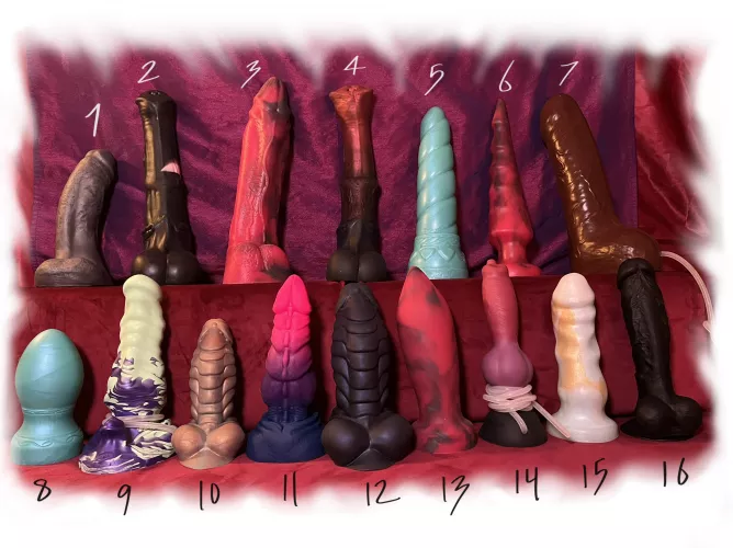 I'M AUCTIONING OFF MY SLAIN DRAGON COCK!