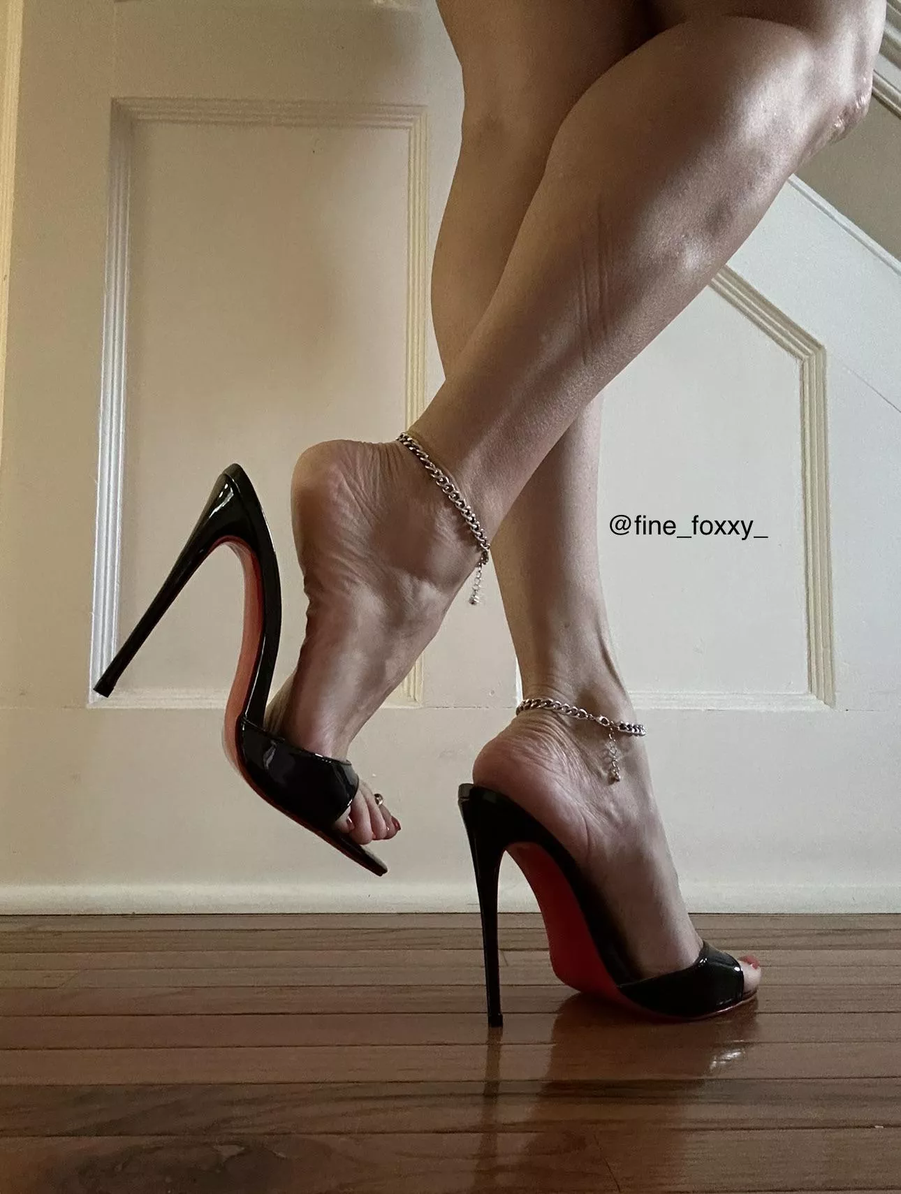 Love a red bottom heel!