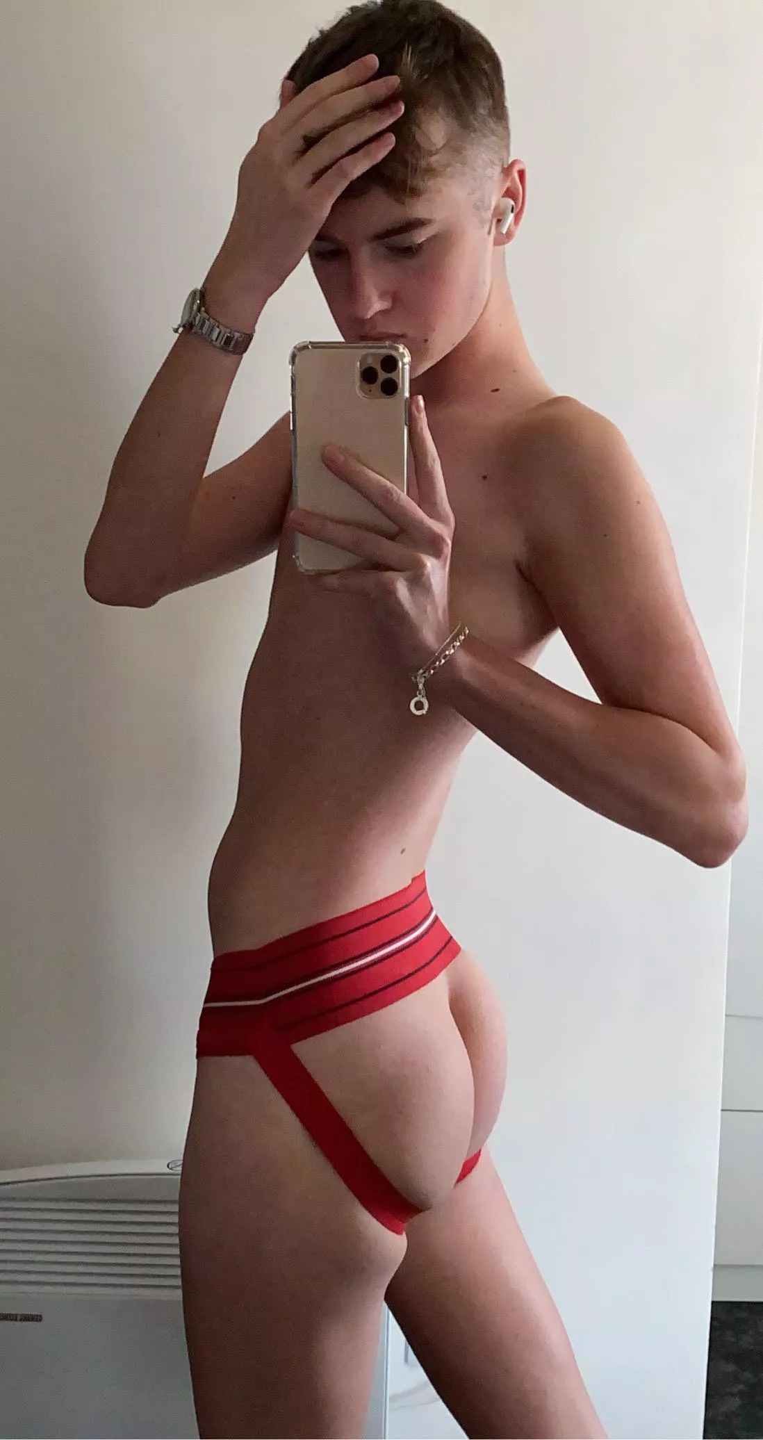 Shall I keep it on? 😏