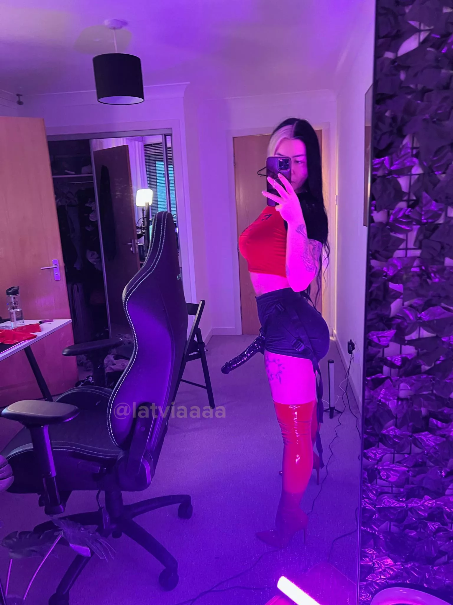 Who needs a Sunday pegging?