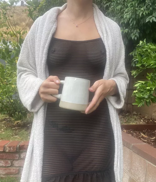 Coffee on a gloomy morning >> 🌦️