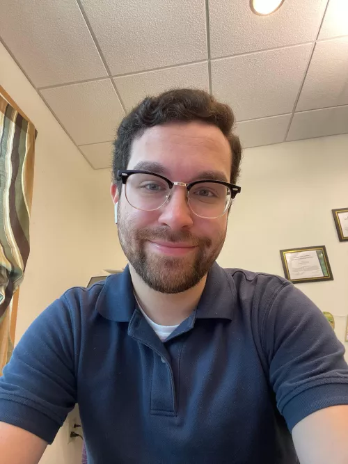 Desperately need a haircut, but wanting to say hi 👋