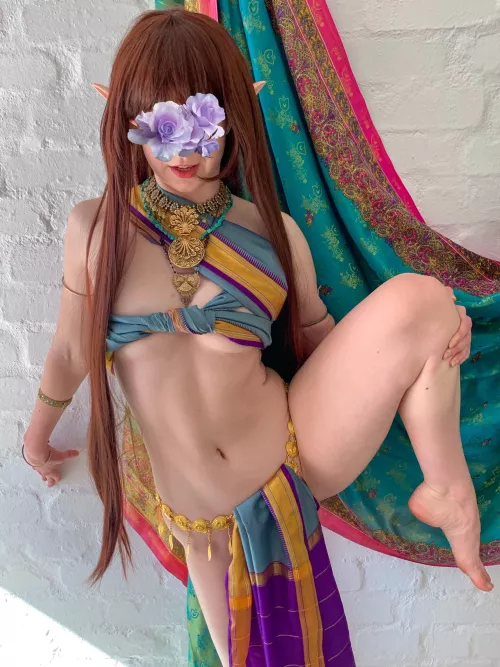 Exotic elf at your service