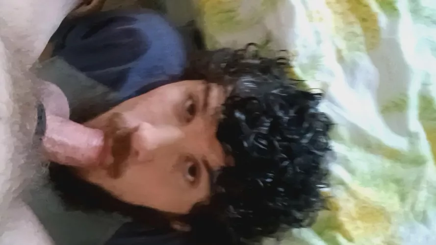 Love getting my mouth used hmu for my twitter