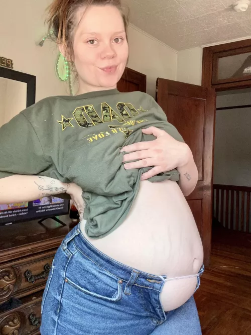 My pants are too small now 😭