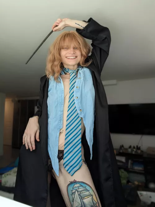 Ravenclaw Hermione should have been lore 🤷🏻