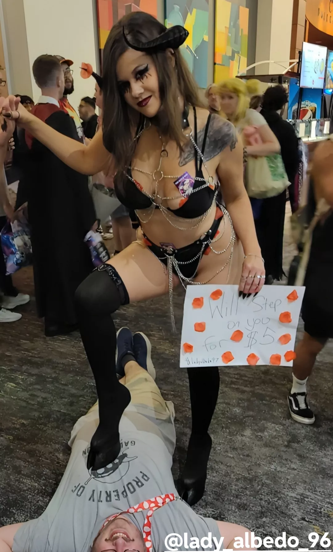 Someone looked to be enjoying themselves, by lady_albedo_96