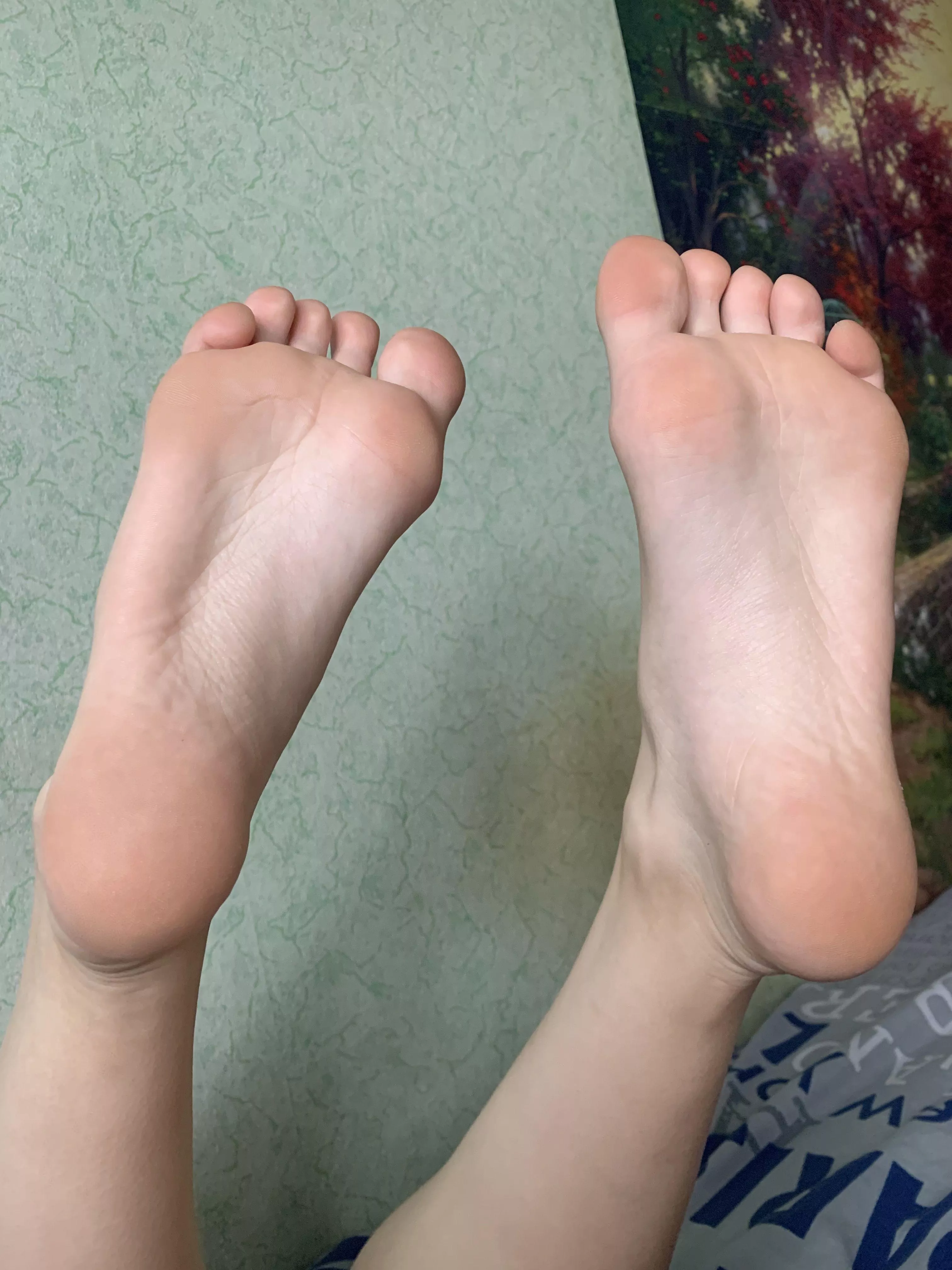 Spread those legs wide, won't you?