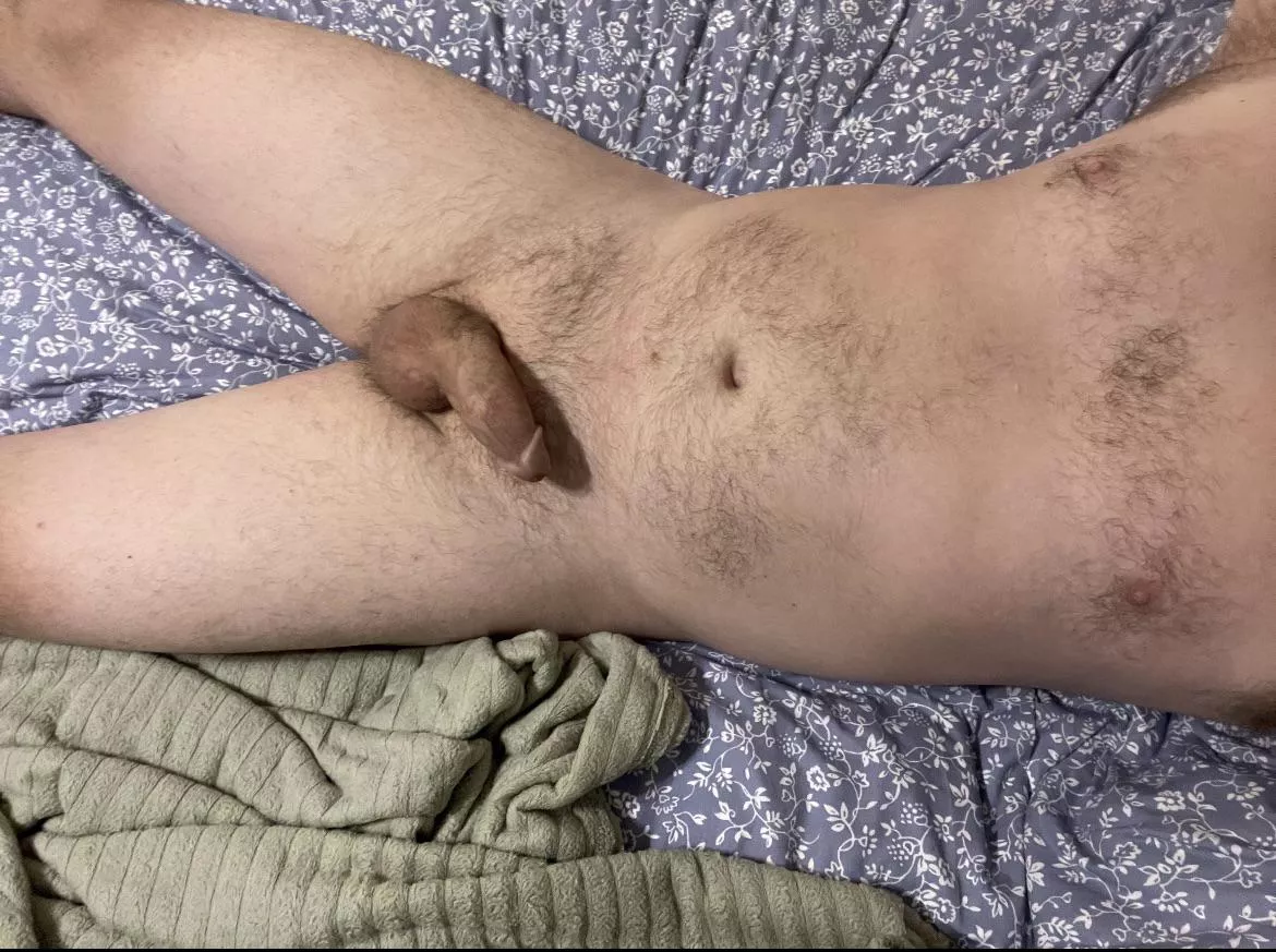 [46] Who wants to make daddy hard?