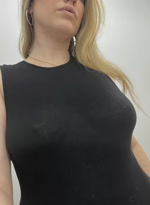 Another day to tease my coworkers [F40]