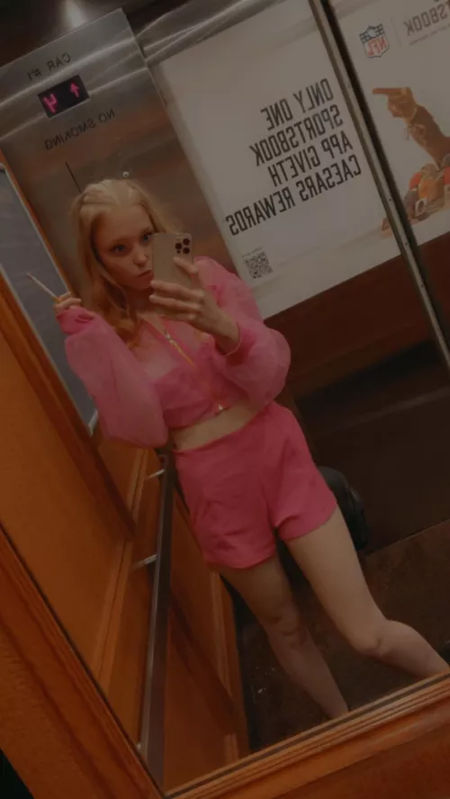 Barbie during her rebellious stage 😝🩷