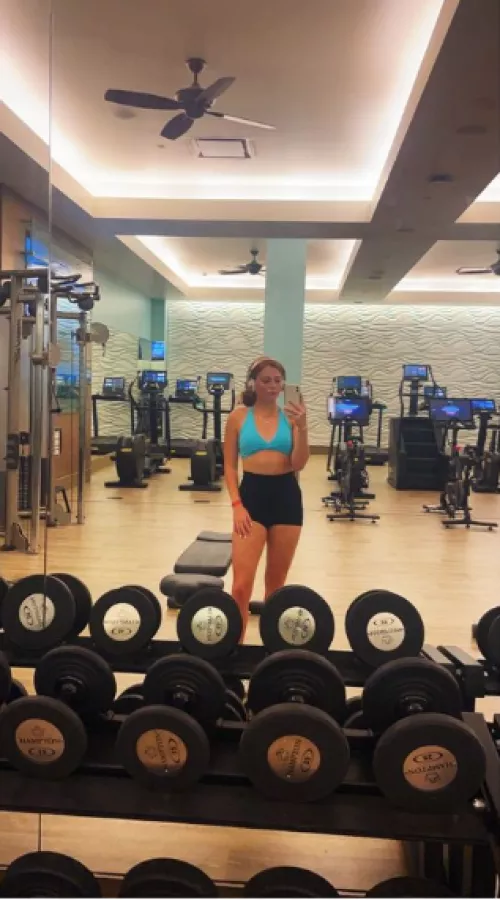 Cute redhead a the gym