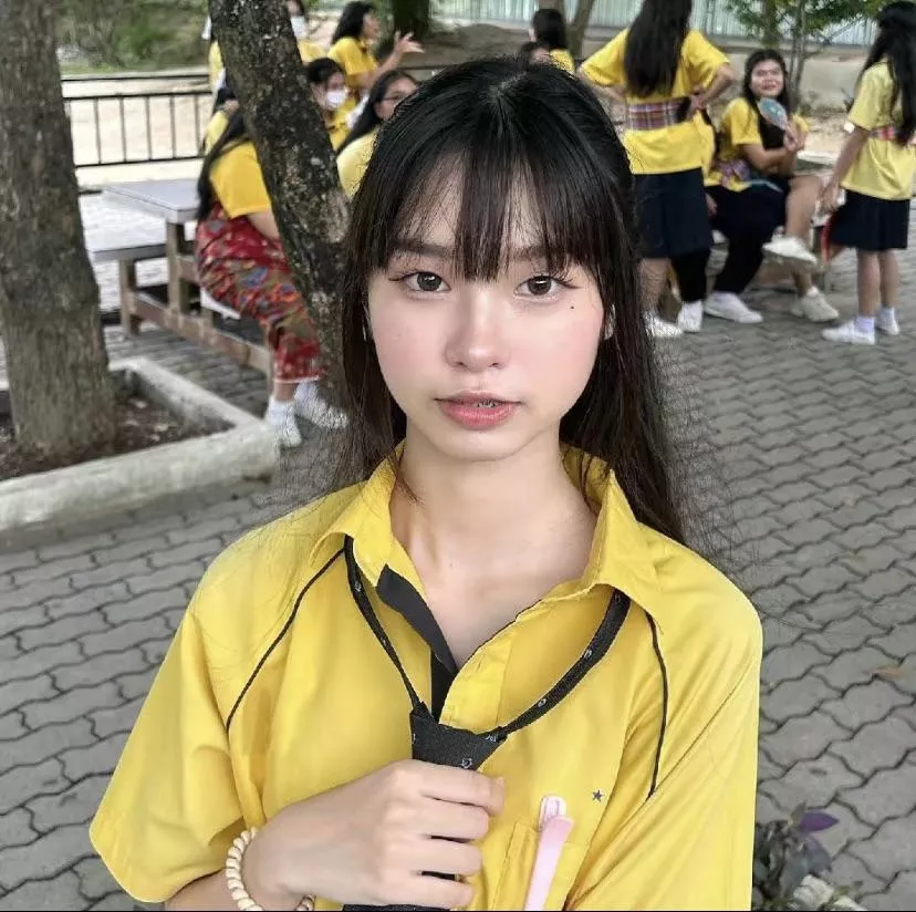 Is she a jav actress?