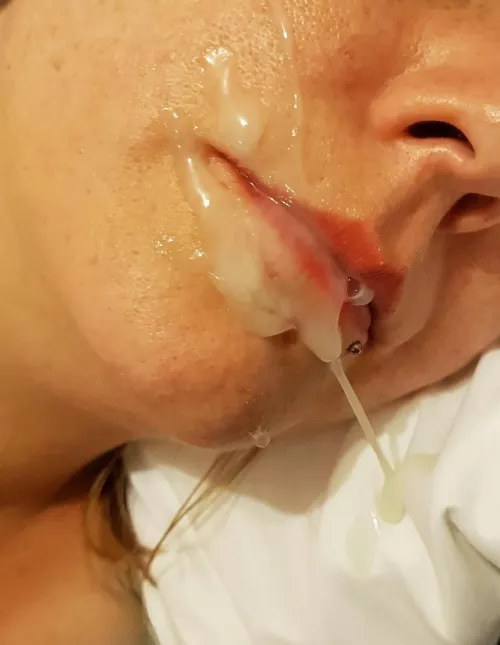 It's really not easy for me to let everything disappear right away🤷🏼‍♀️😋🤤💦🤭