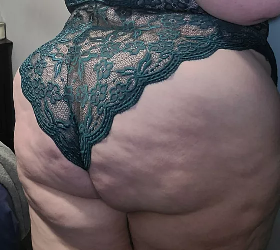 Just a shy girl with a lot of ass 😉