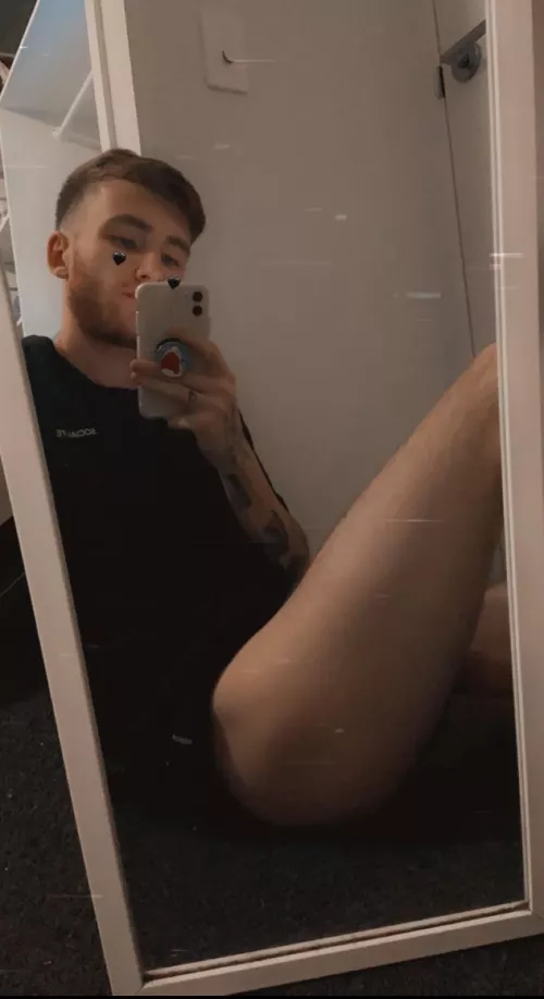 The type of photos I send my DL bros when I’m bored