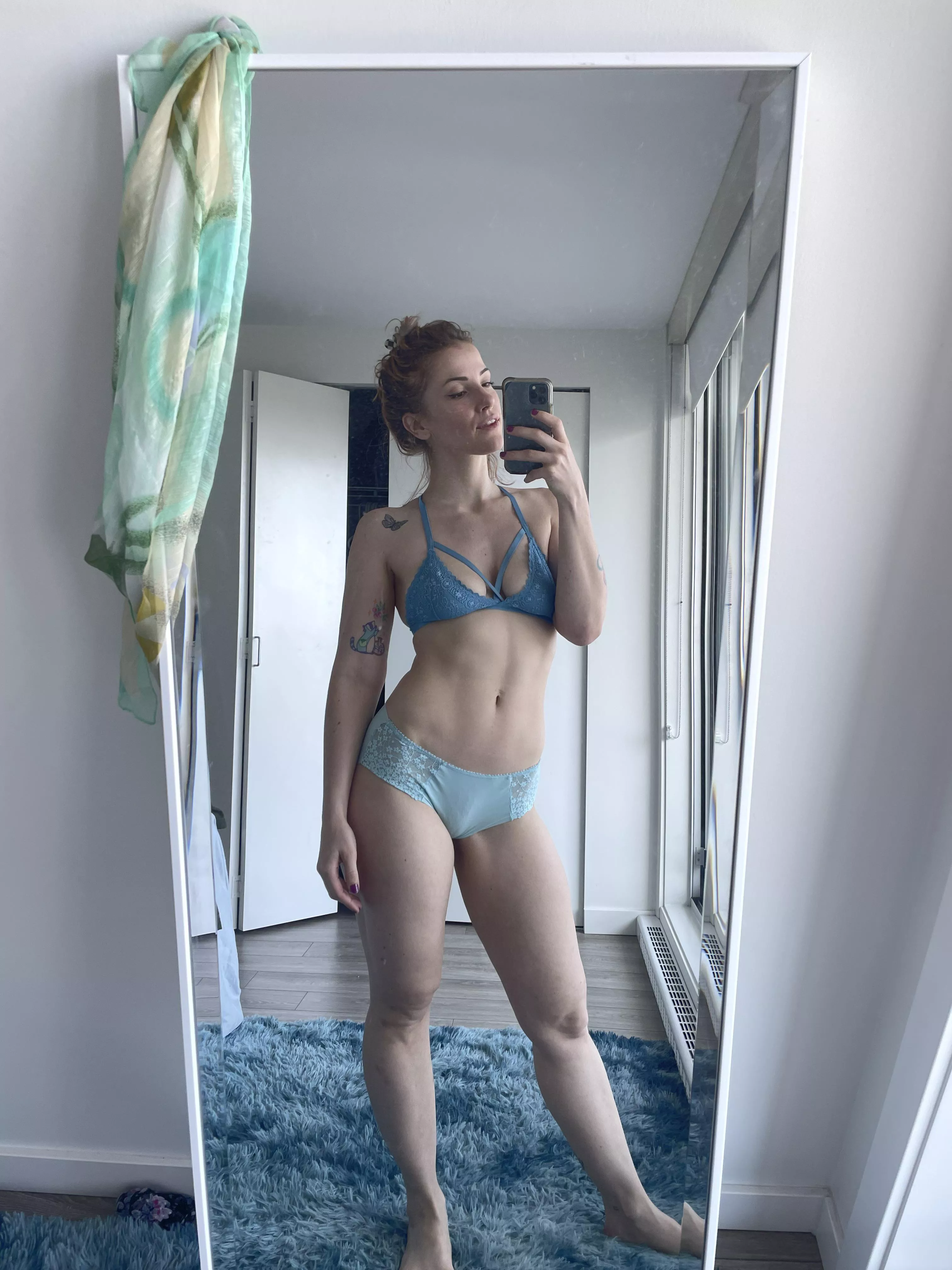 What could you do with a fit lil pawg like me 😈 😛🙊