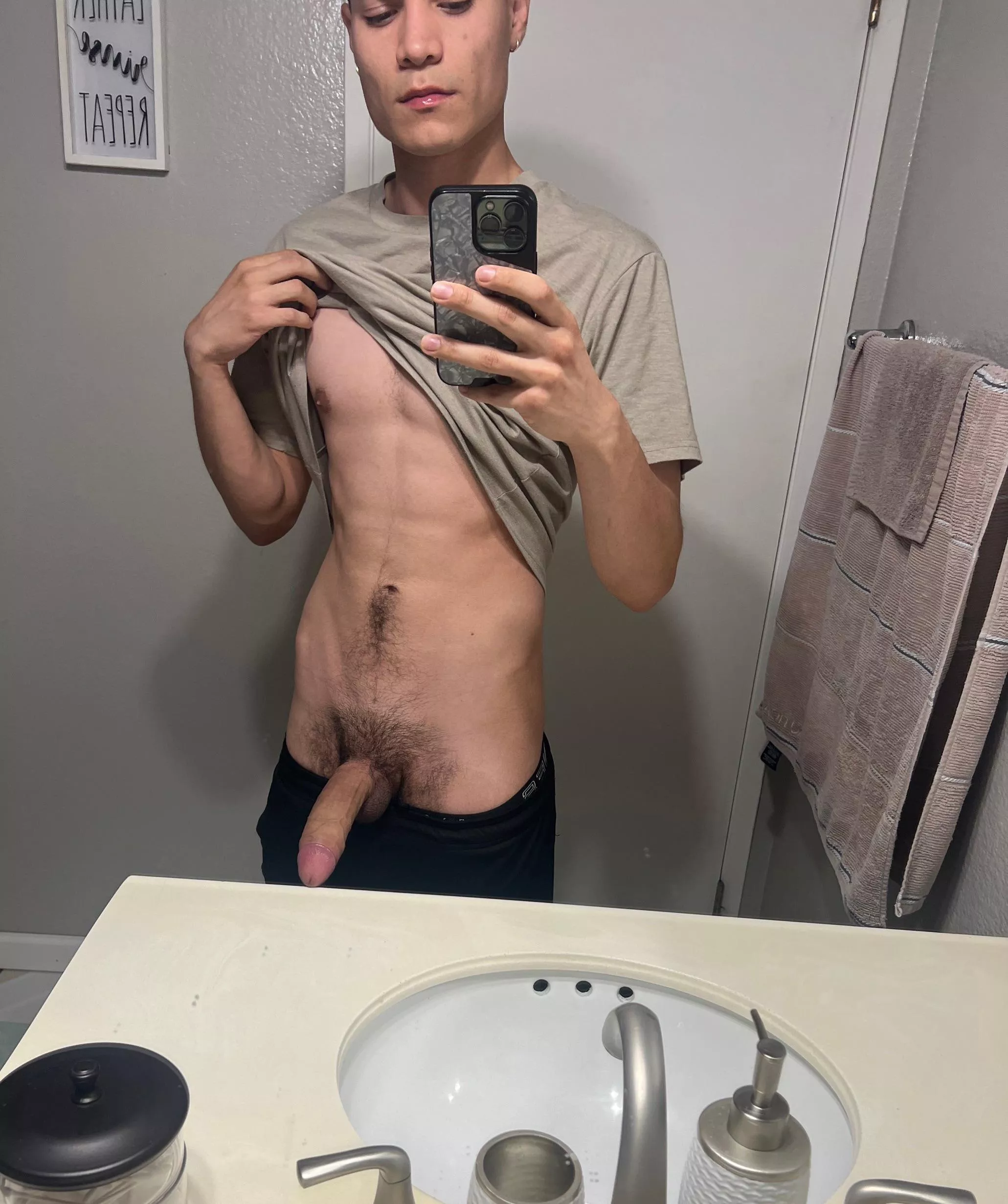 Would you let me fuck your wife?? 🤤