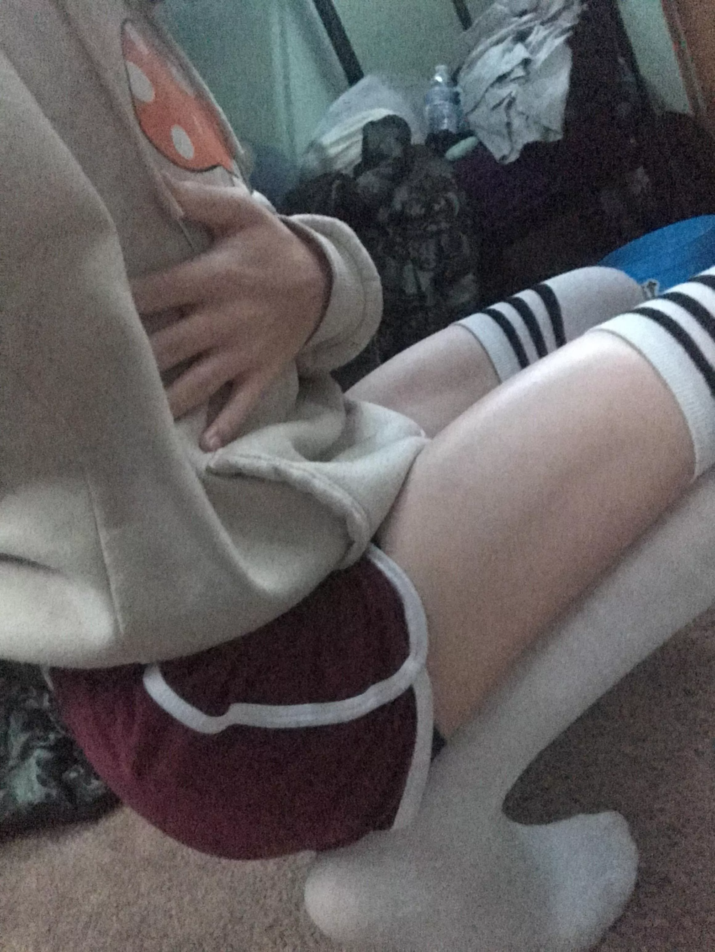 Am I cute😖 I dont think so