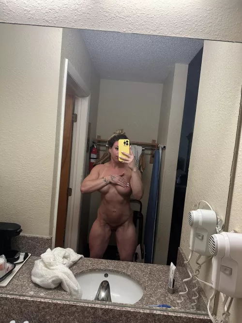 Girls with muscle are so hot