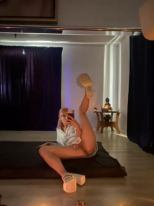 help me accept myself and my feet