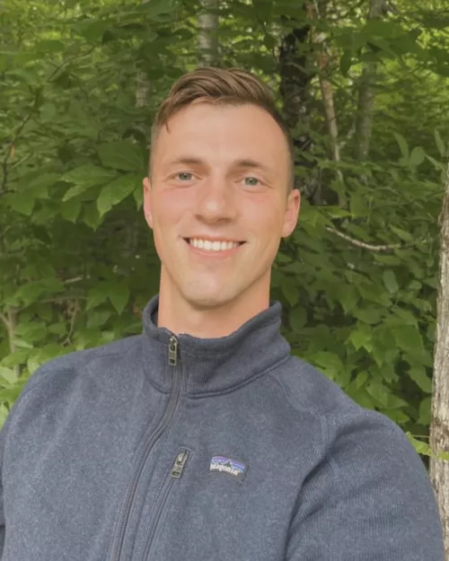 Looking for friends :)