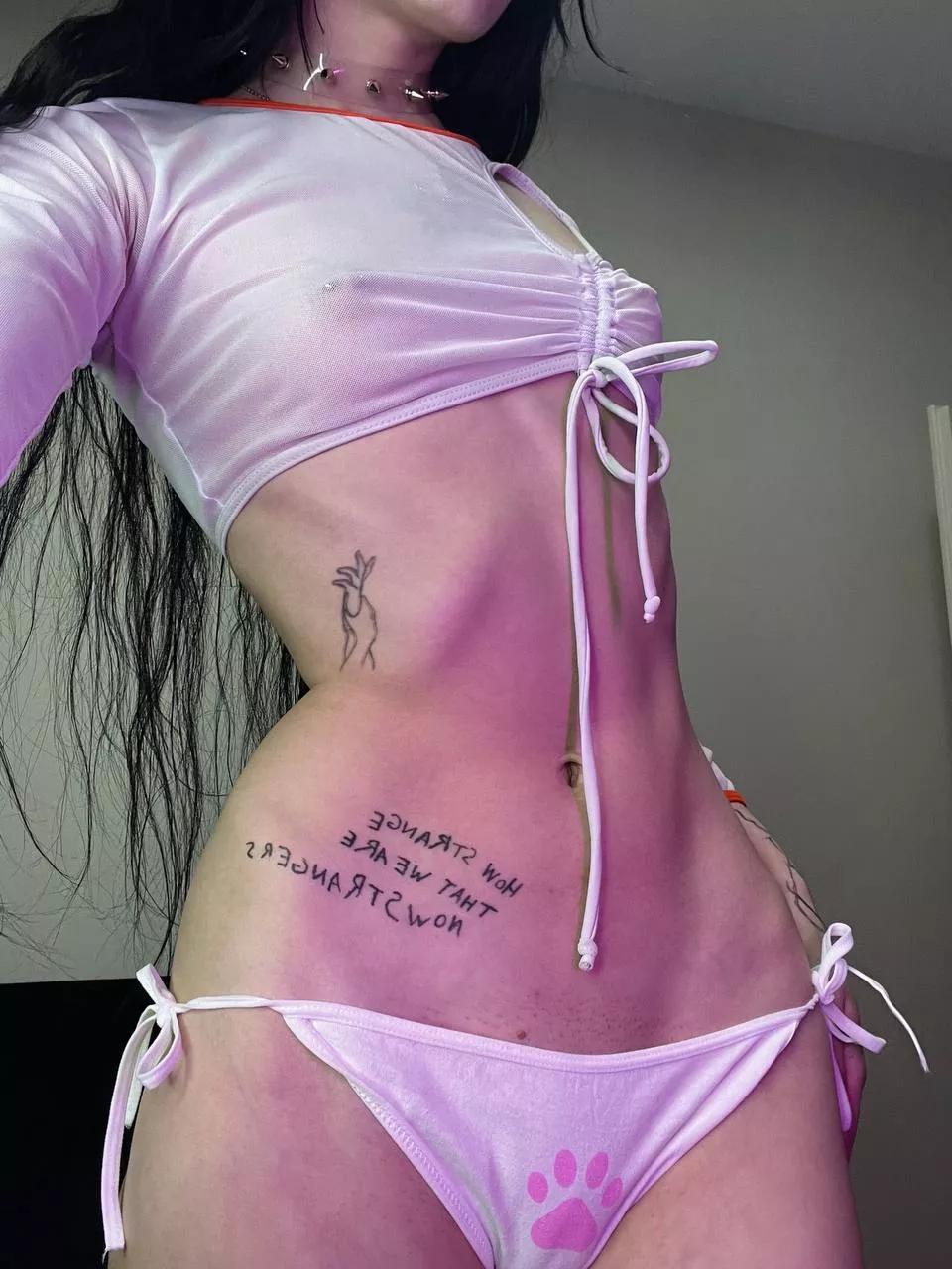 Petite and visible ribcage is the best combination