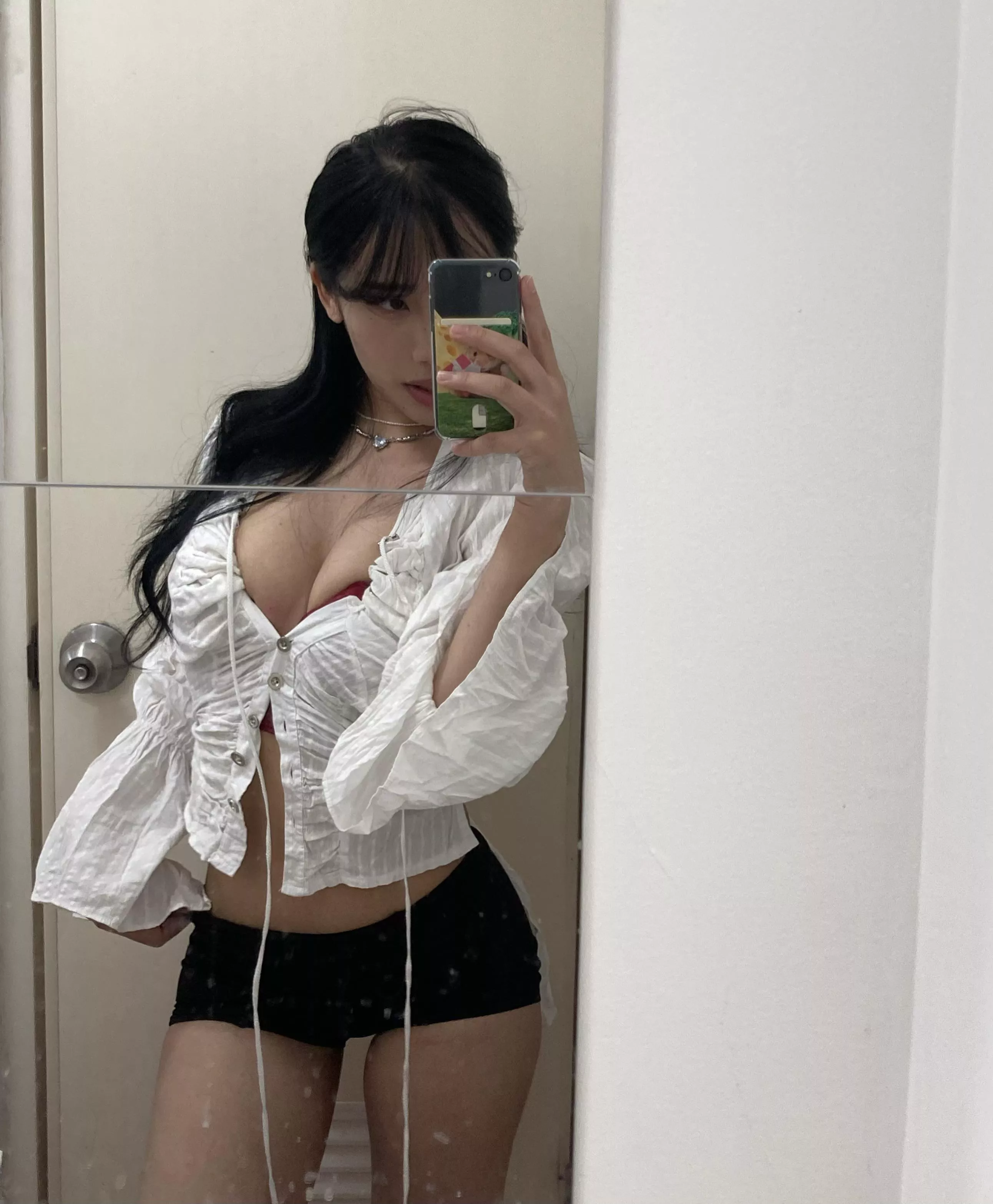 Your favorite korean girl 😊