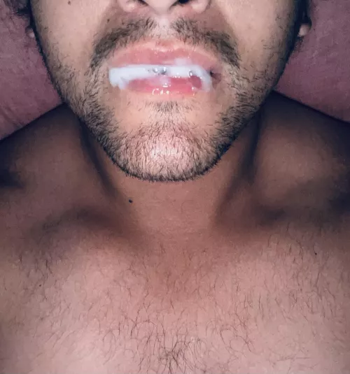 (29) not what I expected when my roommate said he was making me breakfast 😩