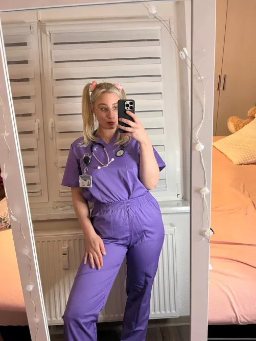 after work selfie - registered nurse edition :)