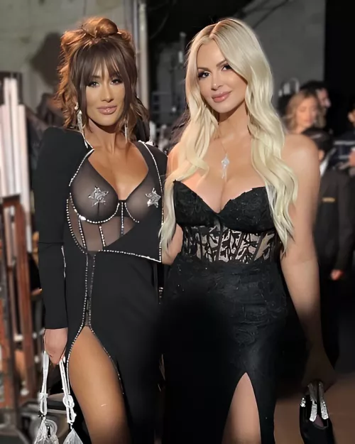 Carmella & Maryse