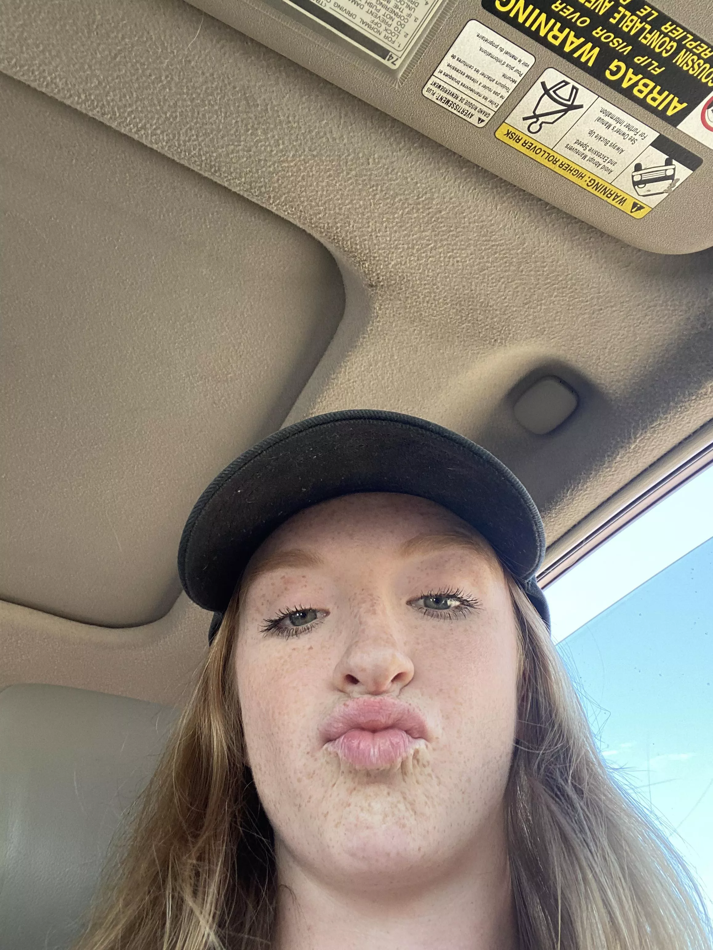 Do you hate duck lips lol