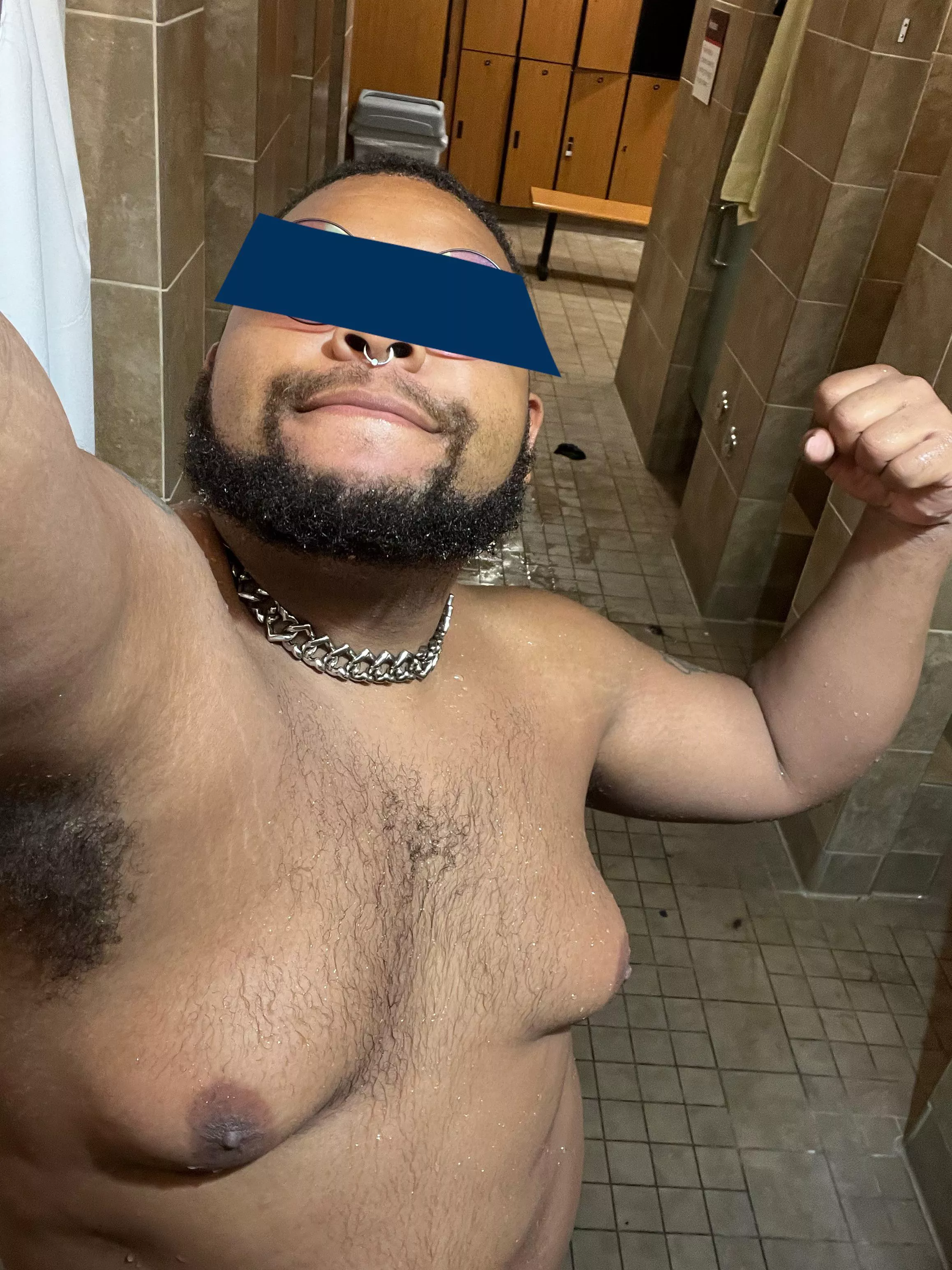 Find me in the last stall 🚿