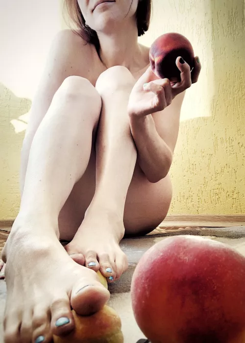 Girl with Peaches. Adult version