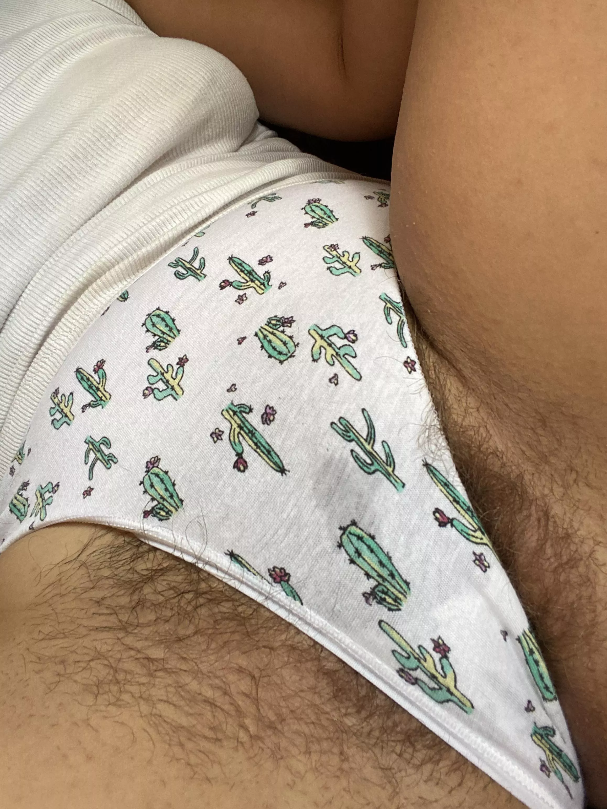 [h] do you like when it peeps out?