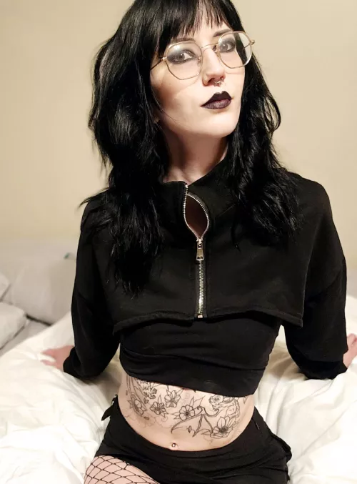 Help me find my leash and I'll wear my collar for you, daddy!