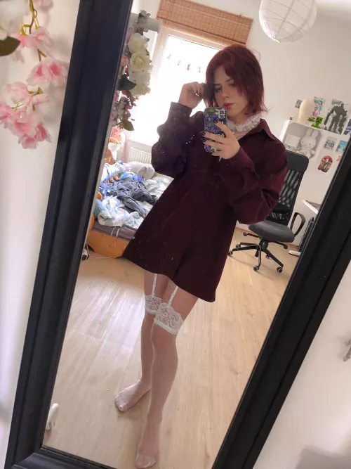 I wish society would go back to dressing like fancy vampires