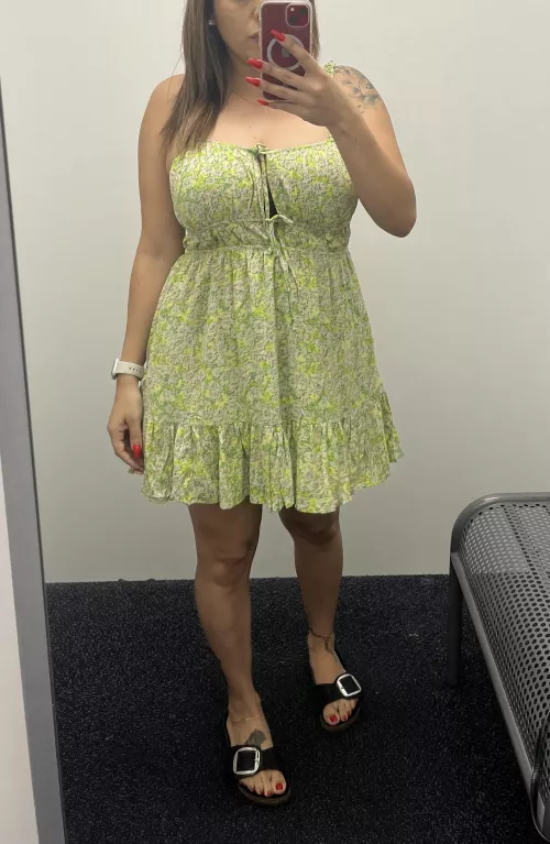 Is this a cute summer dress?
