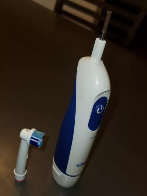 Just got another tickle tool to add to the collection! Time to test it out on my lee's 😈 more content to come soon!